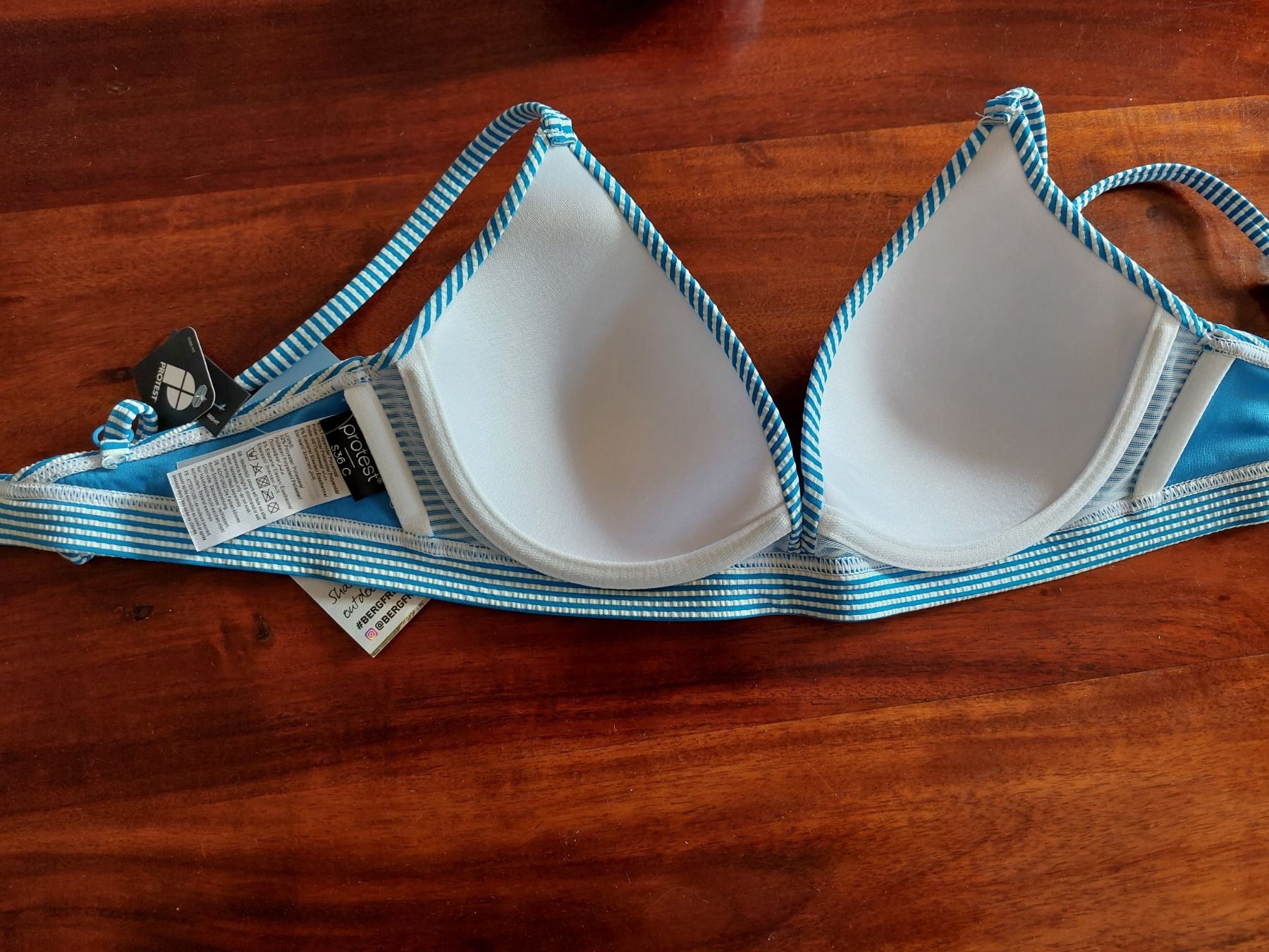 Costumi da bagno & Bikini: Protest Bikini-Oberteil Grösse 36 / C-Cup – Nuovo e nell'imballaggio originale da Beckenried venduto da Havacola 8