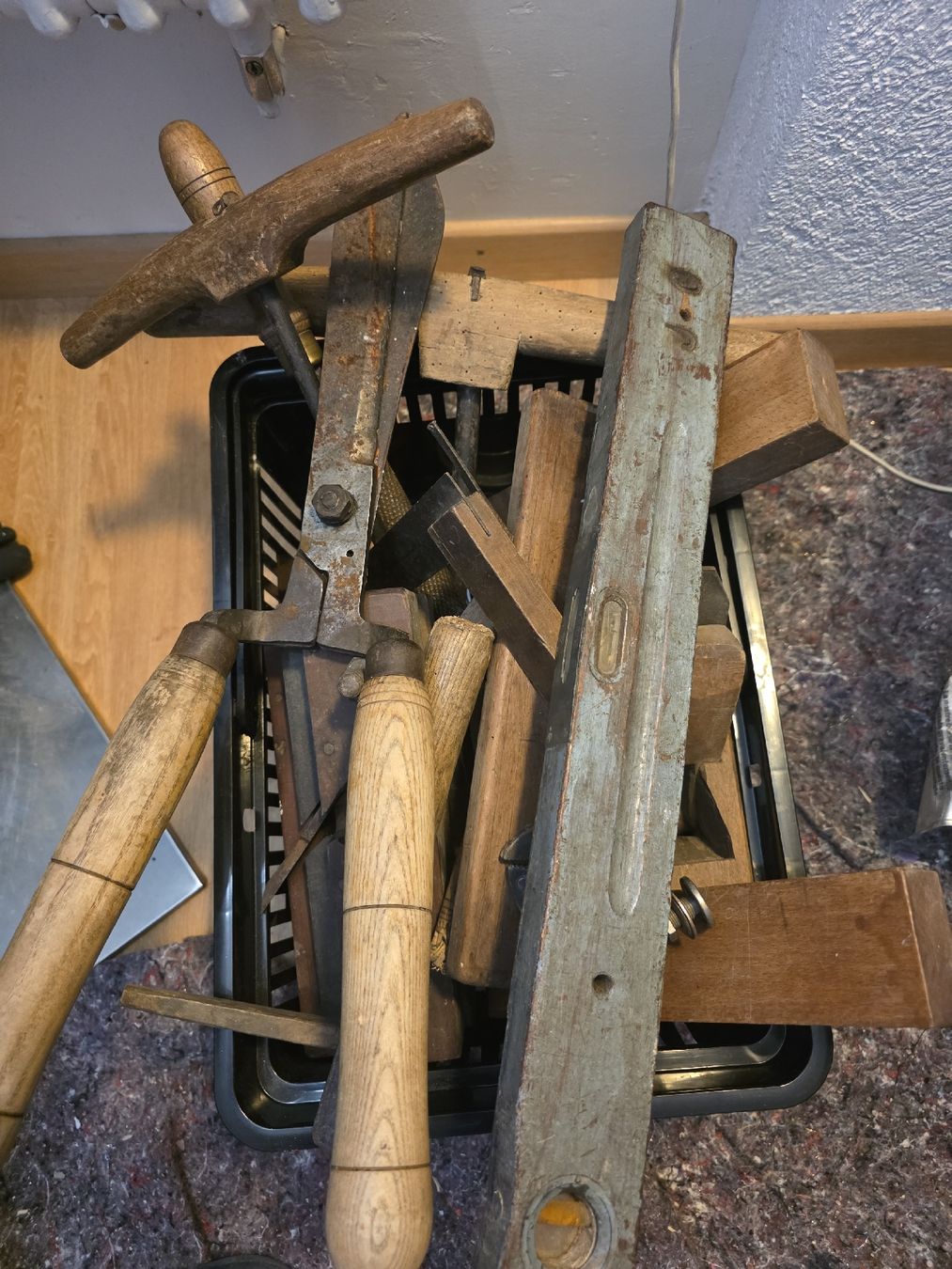 Alle Werkzeuge: Werkzeugkonvolut – Gebraucht aus Olten von Prinzenstyle 1