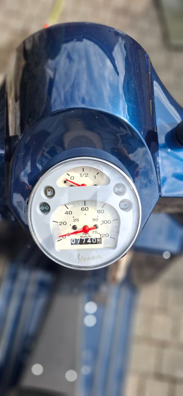 Vespa Scooter: Vespa 125 PX Disc – Usato da Spiez venduto da heinzr13 4