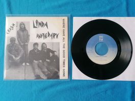 Linda And The Dark – Where Have All The Good Times Gone