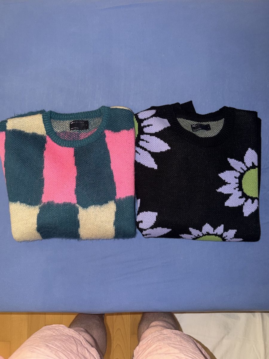 Asos Maglioni & Felpe: Two ASOS colourful sweater – Nuovo (secondo la descrizione) da Ascona venduto da GioeleS