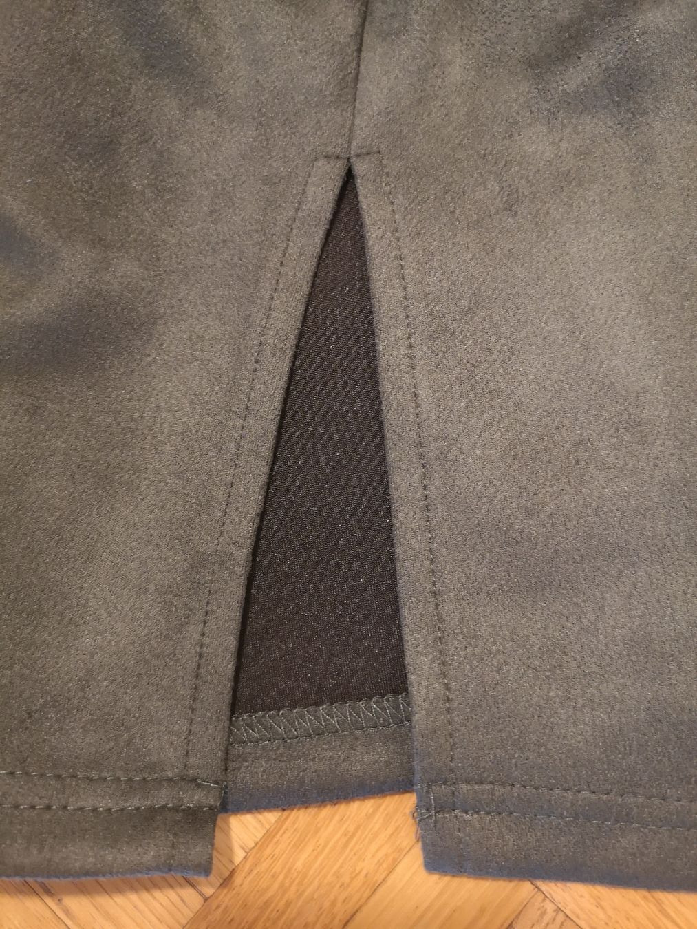 Cappotti: eine wunderschöne Damenjacke – Nuovo e nell'imballaggio originale da Dietikon venduto da aro_mr6l 6