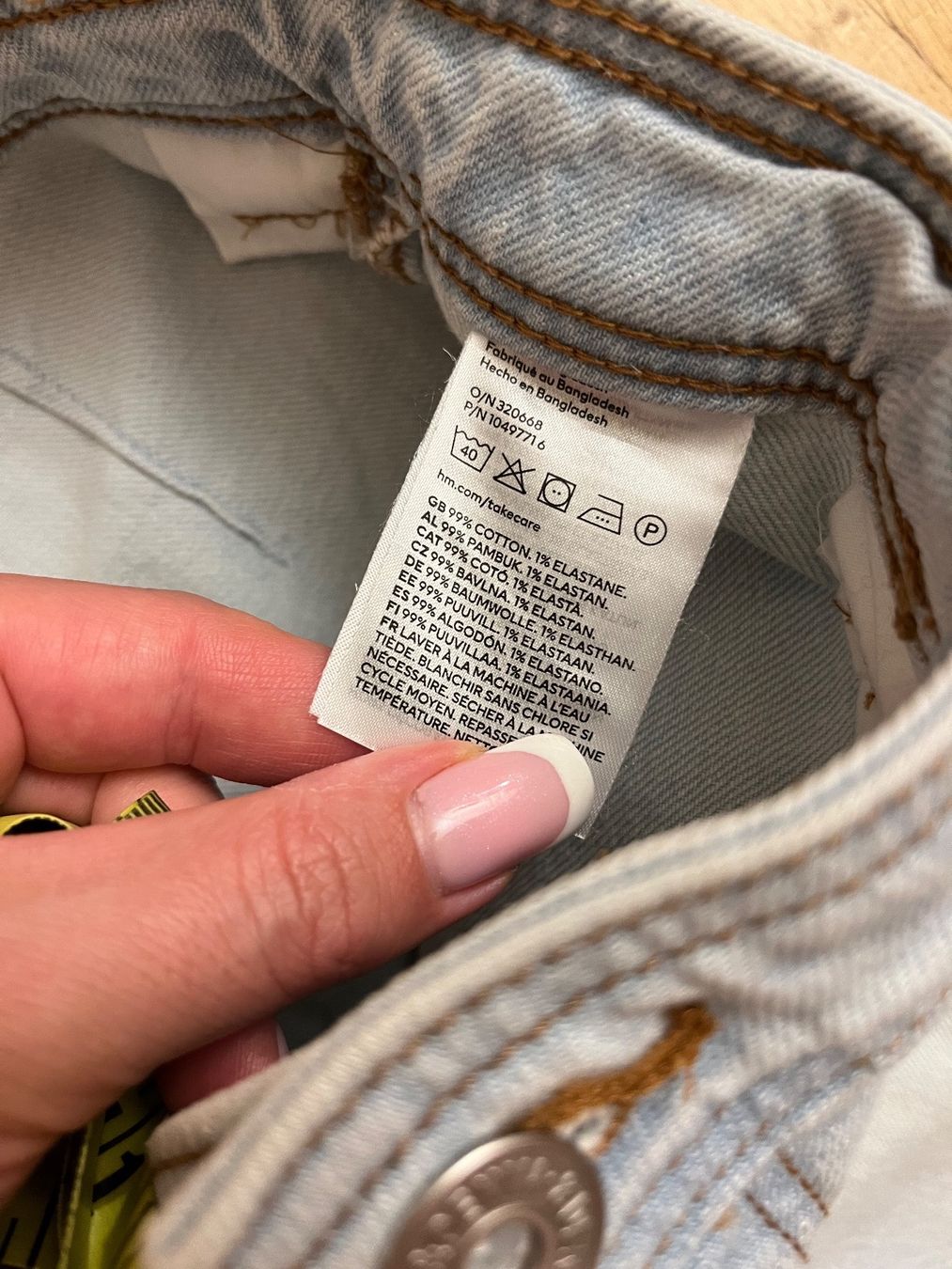 H&M Jeans: H&M jeans  size S/M – Nuovo (secondo la descrizione) da Chêne-Bougeries venduto da Seetooyoo 2