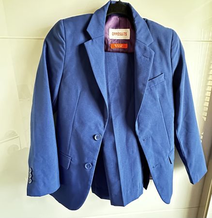 Blauer Anzug Gr 146-152