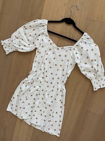 Sommerkleid Grösse 36 mit Pünktchen