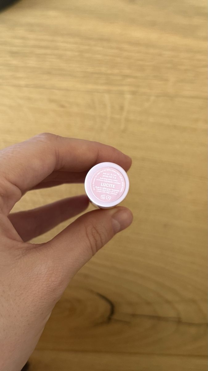 Make-up: Glossier Lucite Balm Dotcom – Usato da St-Gingolph venduto da Ynatka 3