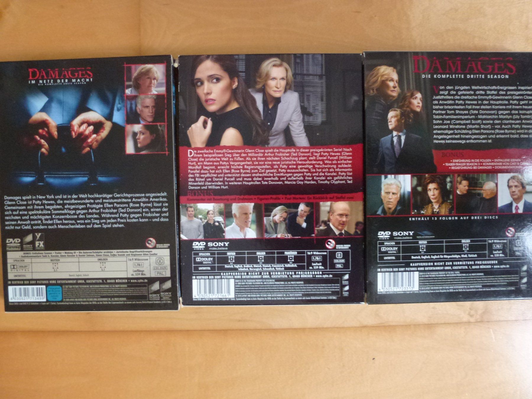Tutti i DVDs: Damages - Staffel 1-3 (9 DVDs) – Nuovo (secondo la descrizione) da Bern venduto da Frebo 1