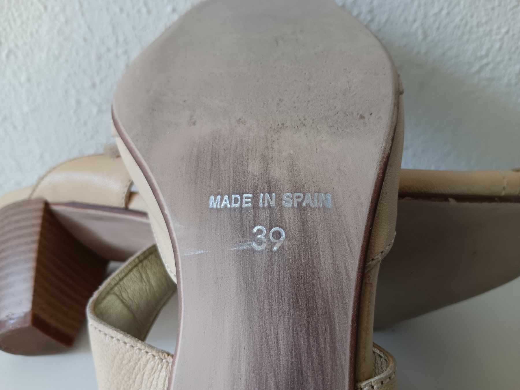 Scarpe da donna: TEXTO Chaussures / Schuhe pointure / Nummer 39 – Usato da Cossonay-ville venduto da Super-Price-Quality 9