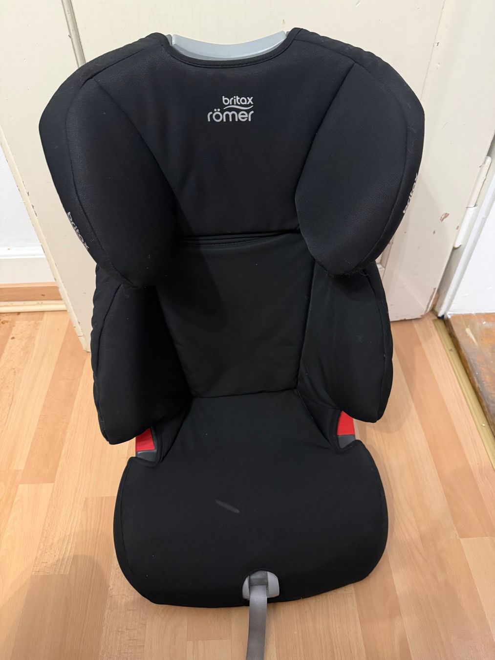Britax Römer Seggiolini per auto: Kinder Autositz mit Isofix von RömerBritax – Usato da Uster venduto da pas_ytj2