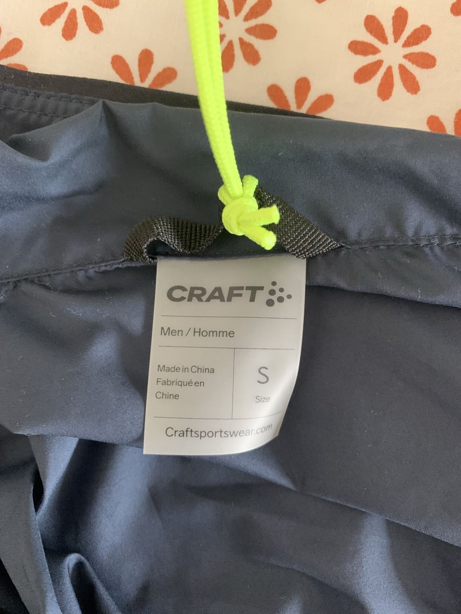 Craft Vestes: CRAFT Windbreaker man running jacket S – Neuf avec emballage d'origine à Zürich par Angela_Fashion_Lover 6