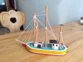 Vintage Fischkutter aus Irland