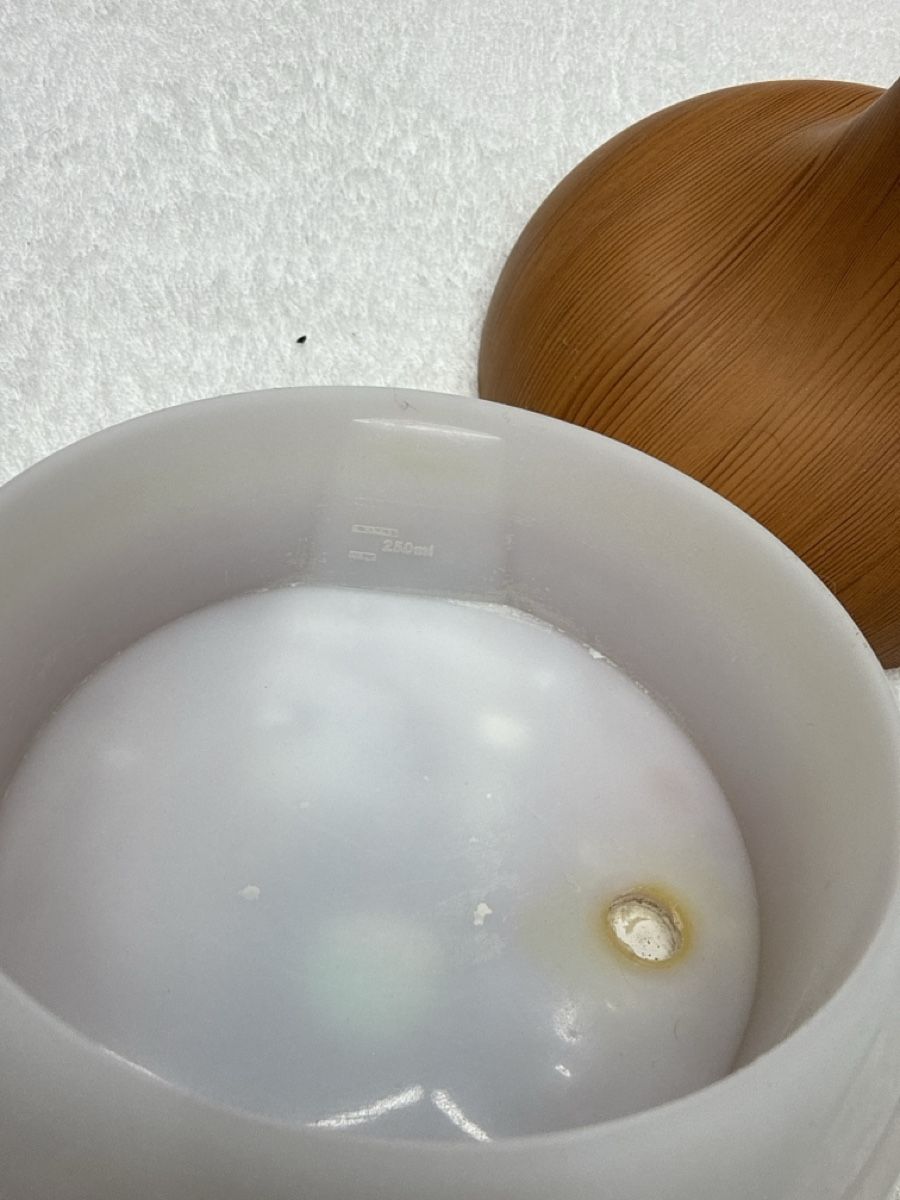 Duftöldiffusoren: Diffuseur d'arômes effet 250ml bon état – Gebraucht aus Chenens von anasantos90 2