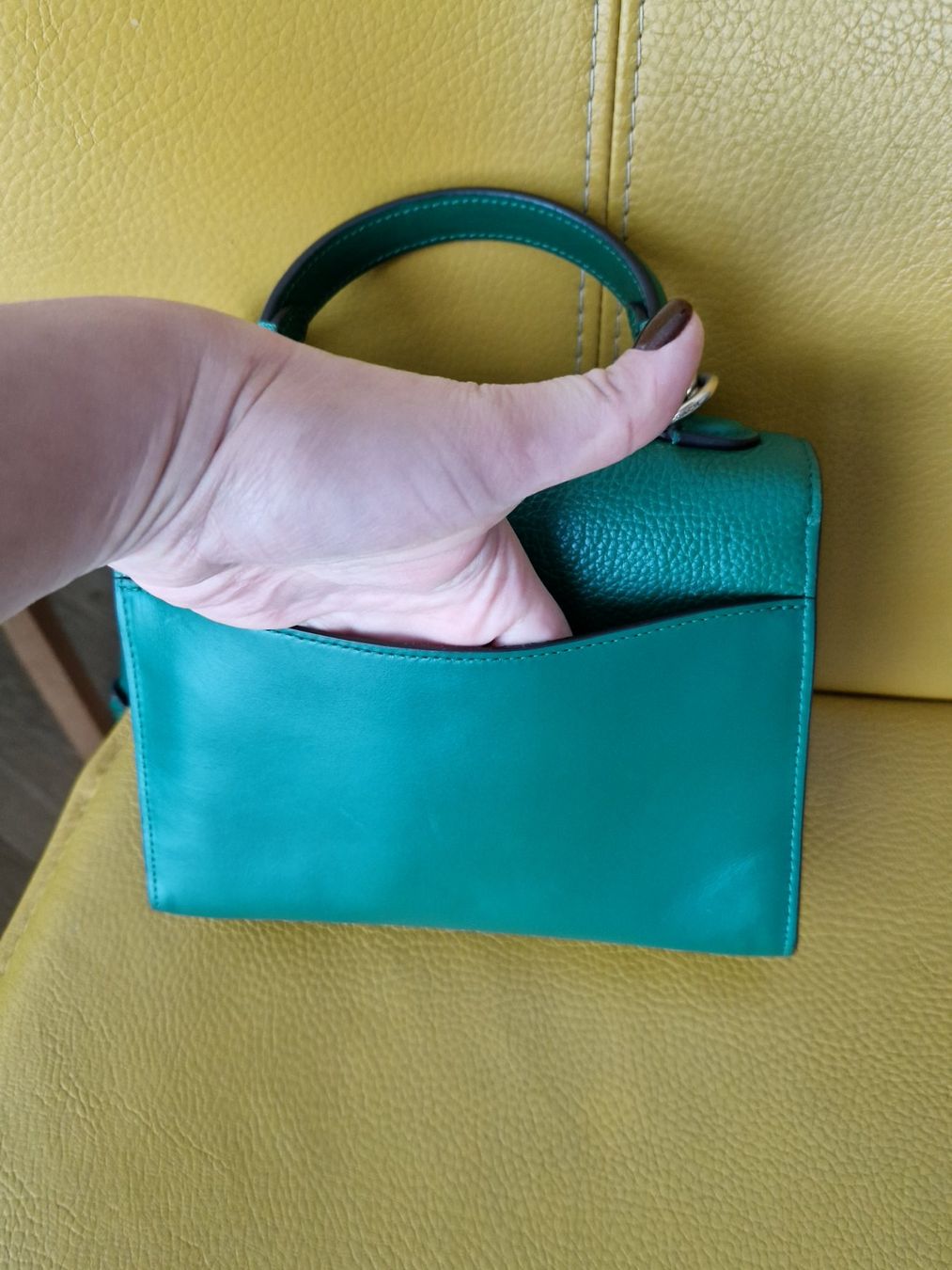 Coach Taschen für Damen: Original Coach Handtasche, grün, top handle – Gebraucht aus Erlinsbach SO von ULIKH 3