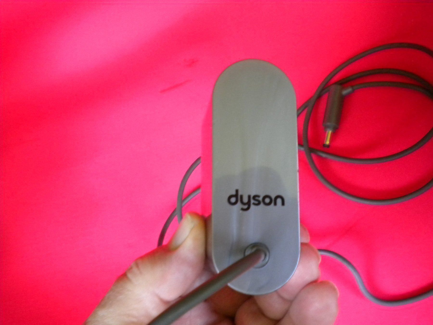 Dyson Staubsauger & Zubehör: Dyson V- 12 bis V-15 Ladegerät Versand möglich! – Gebraucht aus Spreitenbach von Nanika 1