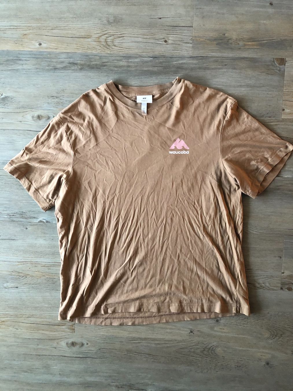 H&M T-shirt: H&M Tshirt – Usato da Schaffhausen venduto da lua_9yfq