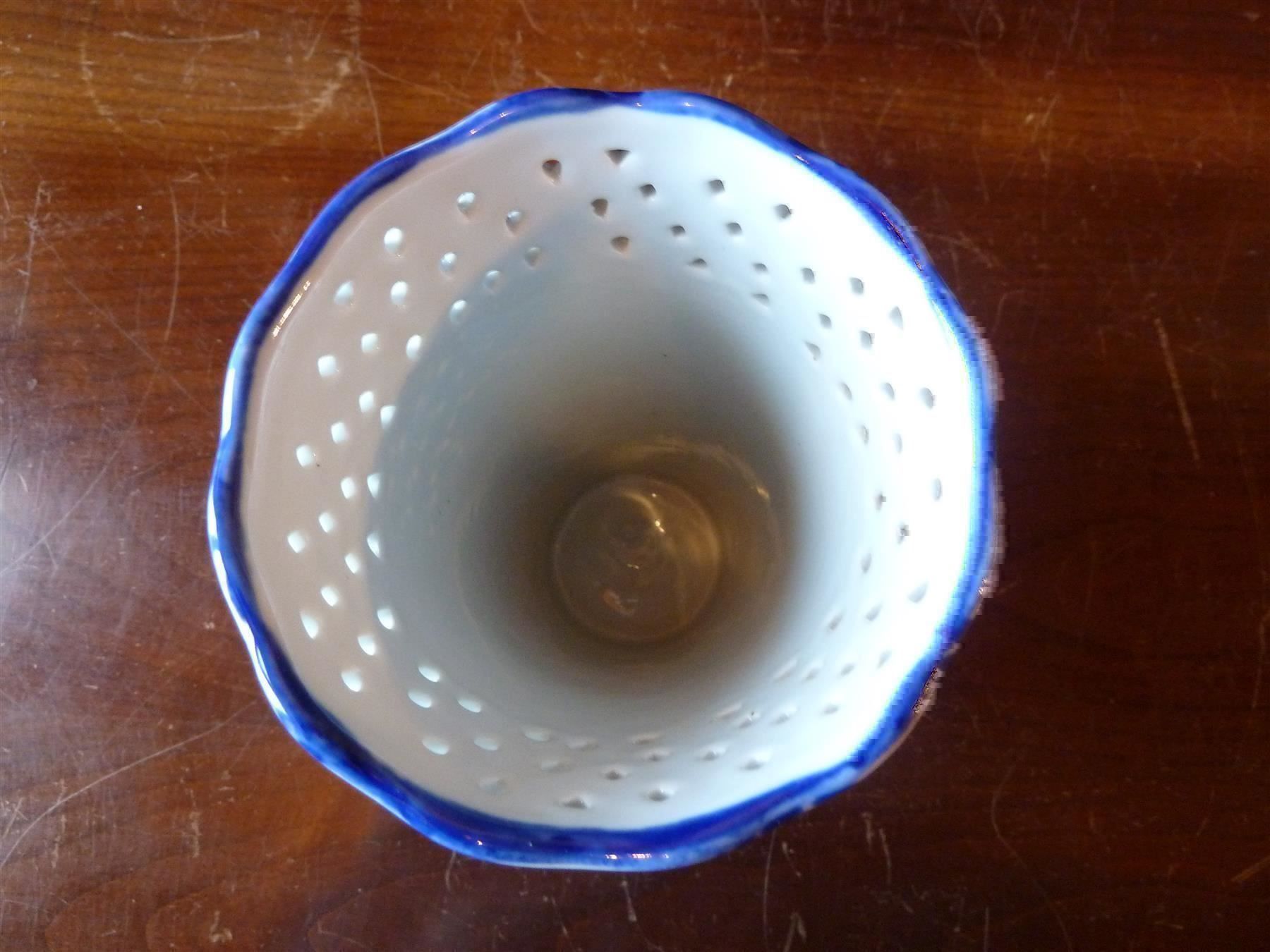 Vasen & Gefässe: Antike Porzellan Vase – Gebraucht aus Bure von 1319 2