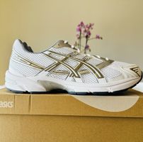 Asics 1130 White