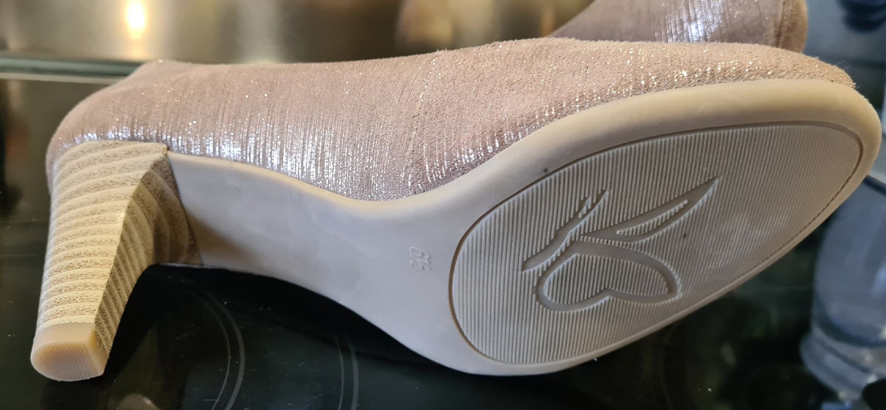 Damenschuhe: Sandale  Caprice – Gebraucht aus Schüpfen von Kreuzschraube 3