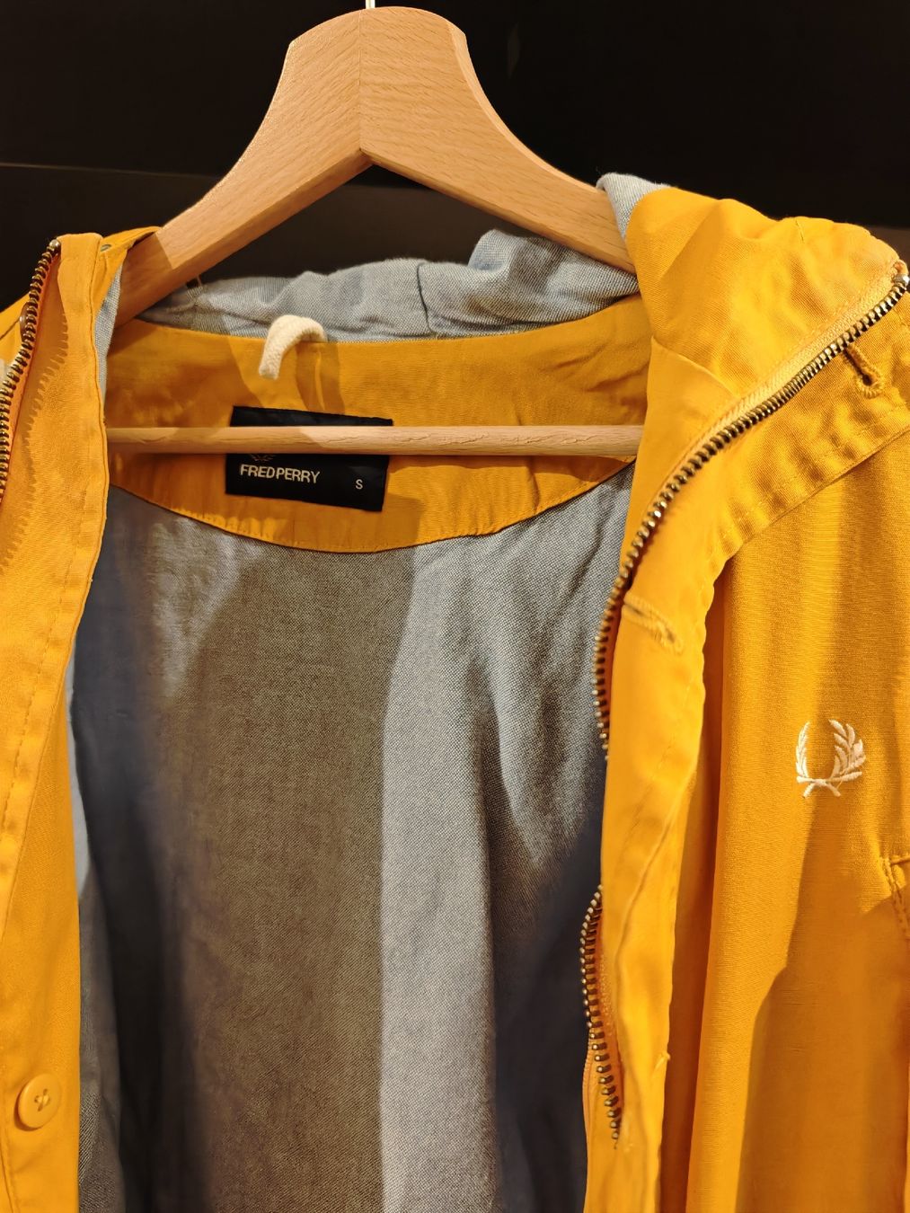 Fred Perry Giacche: FRED PERRY JACKET GR. S – Usato da Ballwil venduto da Standardfloskel_14 1
