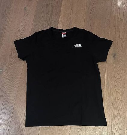 T-shirt The North Face noir avec motif pour femme 