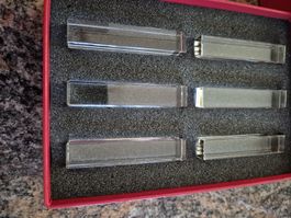 Ensemble de six porte-couteaux en cristal de Baccarat. Neufs