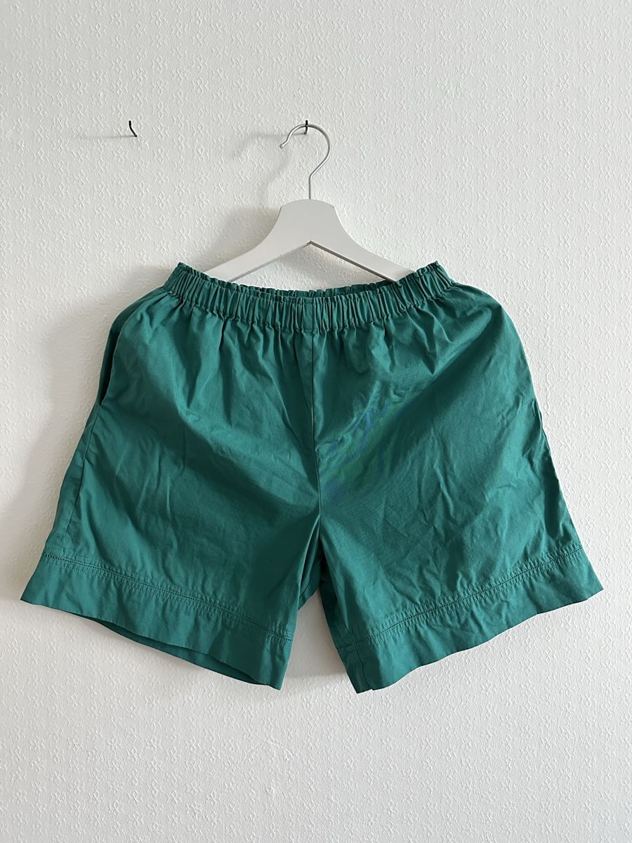 Pantaloni: Cotton shorts – Nuovo (secondo la descrizione) da Zürich venduto da aidapo