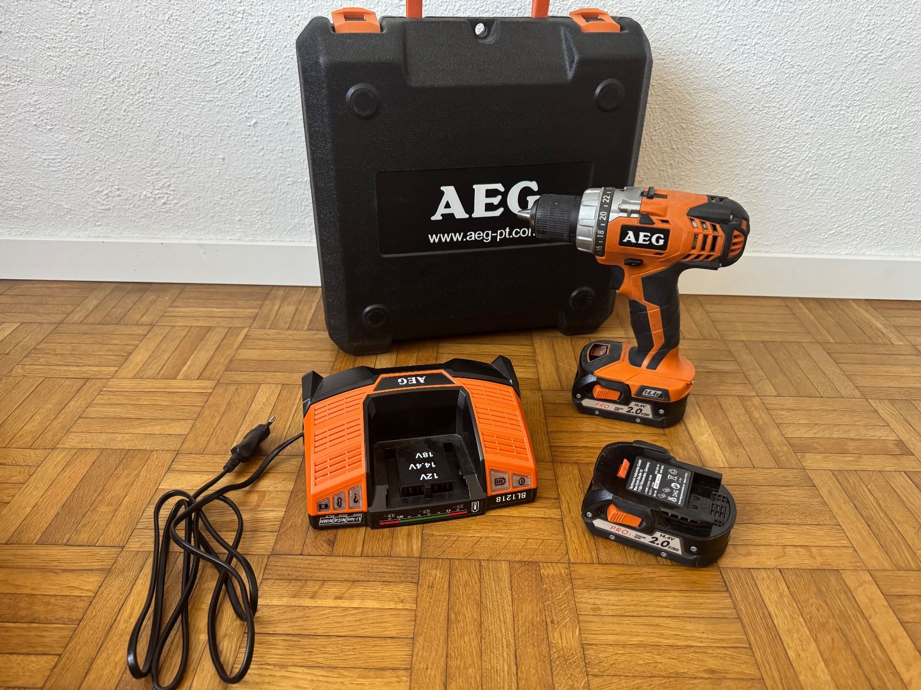 AEG Bohrmaschinen: AEG Akku-Kompakt-Schlagbohrschrauber – Neu (gemäss Beschreibung) aus Frauenfeld von lind11 1