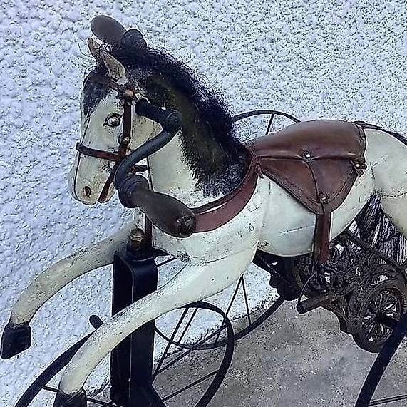 Jouets: Antikes Spielzeug Velociped Dreiradrössli Frankreich – D'occasion à Eglisau par mar_5rn2 8