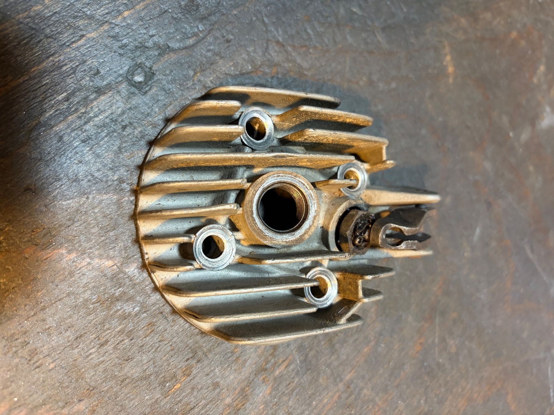 Sachs Parti ricambio per ciclomotori: Sachs 503 Zylinderkopf #1 - Versand möglich – Usato da Hinwil venduto da Biketube