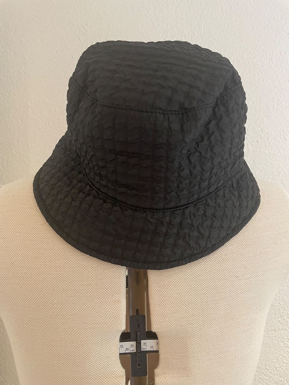 Chapeaux, bonnets & casquettes: Sisley Bob – D'occasion à St. Ursen par pupus02 1
