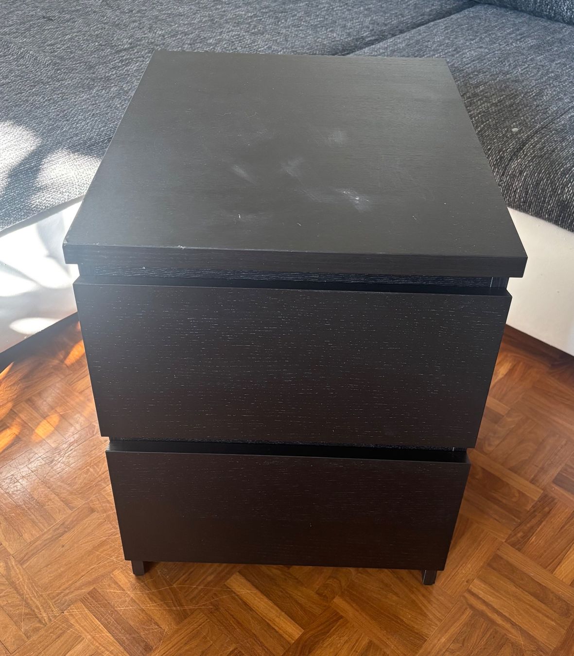Ikea Tables de nuit: Ikea Malm Kommode – D'occasion à Dornach par Fargo27