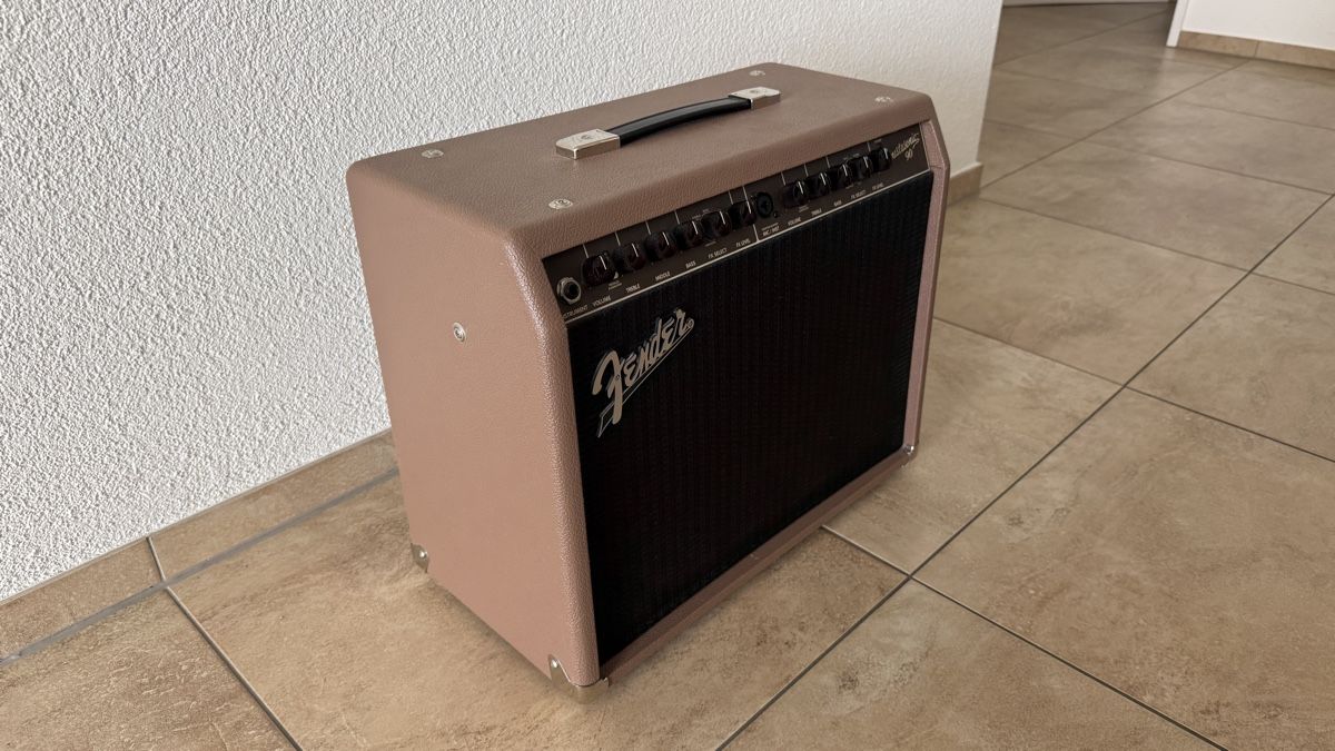 Fender Amplificatori: Fender Acoustasonic 90 Amp – Usato da Rümlang venduto da mattia.3rne 2