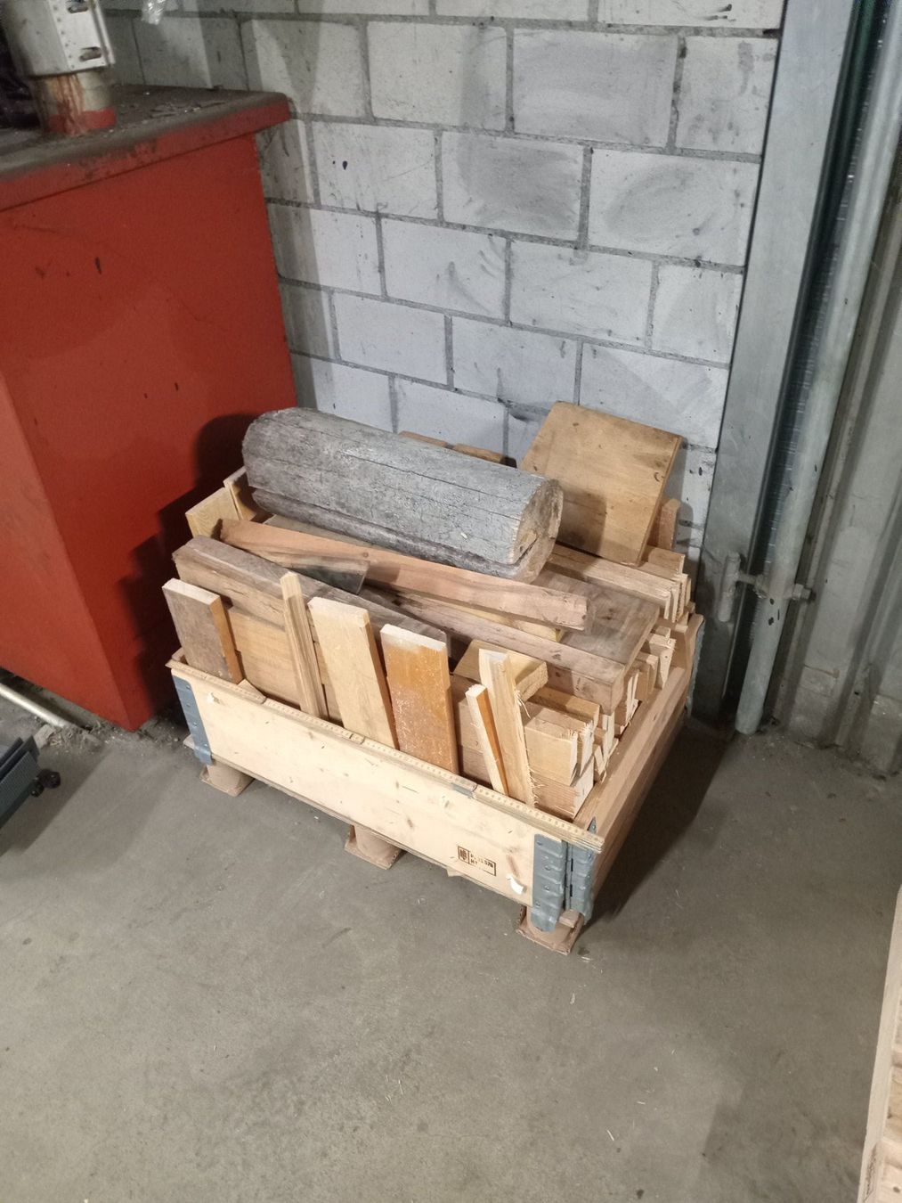 Articoli in legno: Brennholz Feuerholz – Usato da Obergösgen venduto da typ_qb9v 7