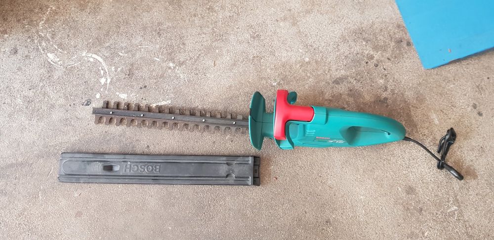 Bosch Heckenschere mit Kabel Kaufen auf Ricardo