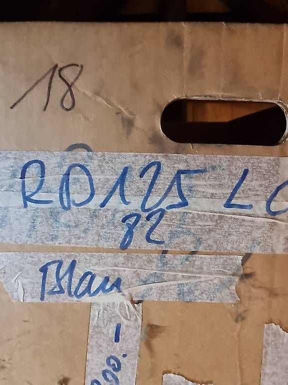 Coperchi dei cremini per caffè: Tank RD 125 LC.   18 – Usato da Aedermannsdorf venduto da Automarkt 4