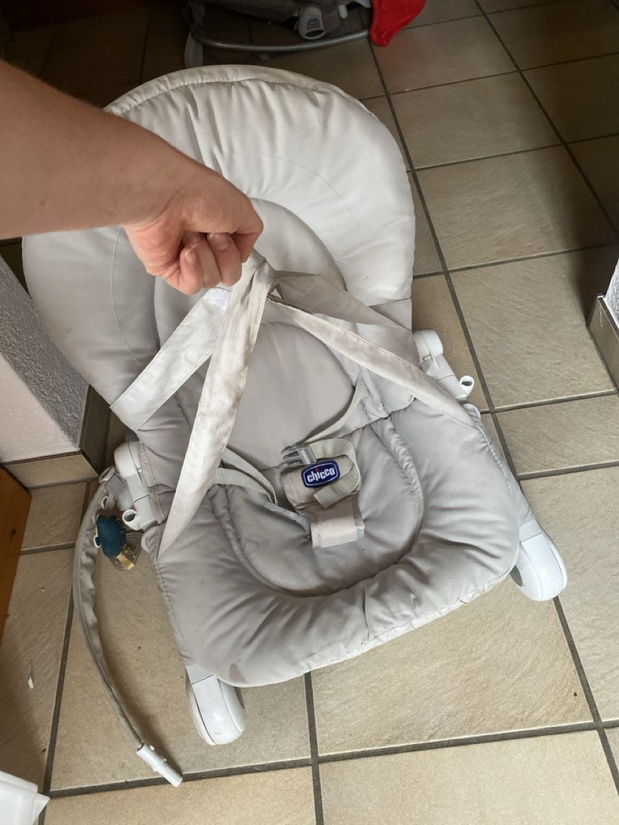 Chicco Sdraiette & Sdraiette a dondolo: Chicco Baby Sitz  – Usato da Wengi b. Büren venduto da sch_dmj5 1