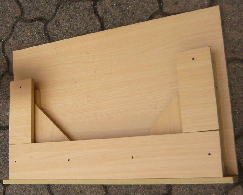 Tische: klappbarer Tisch / Klapptisch – Gebraucht aus Ruggell von Btt 3