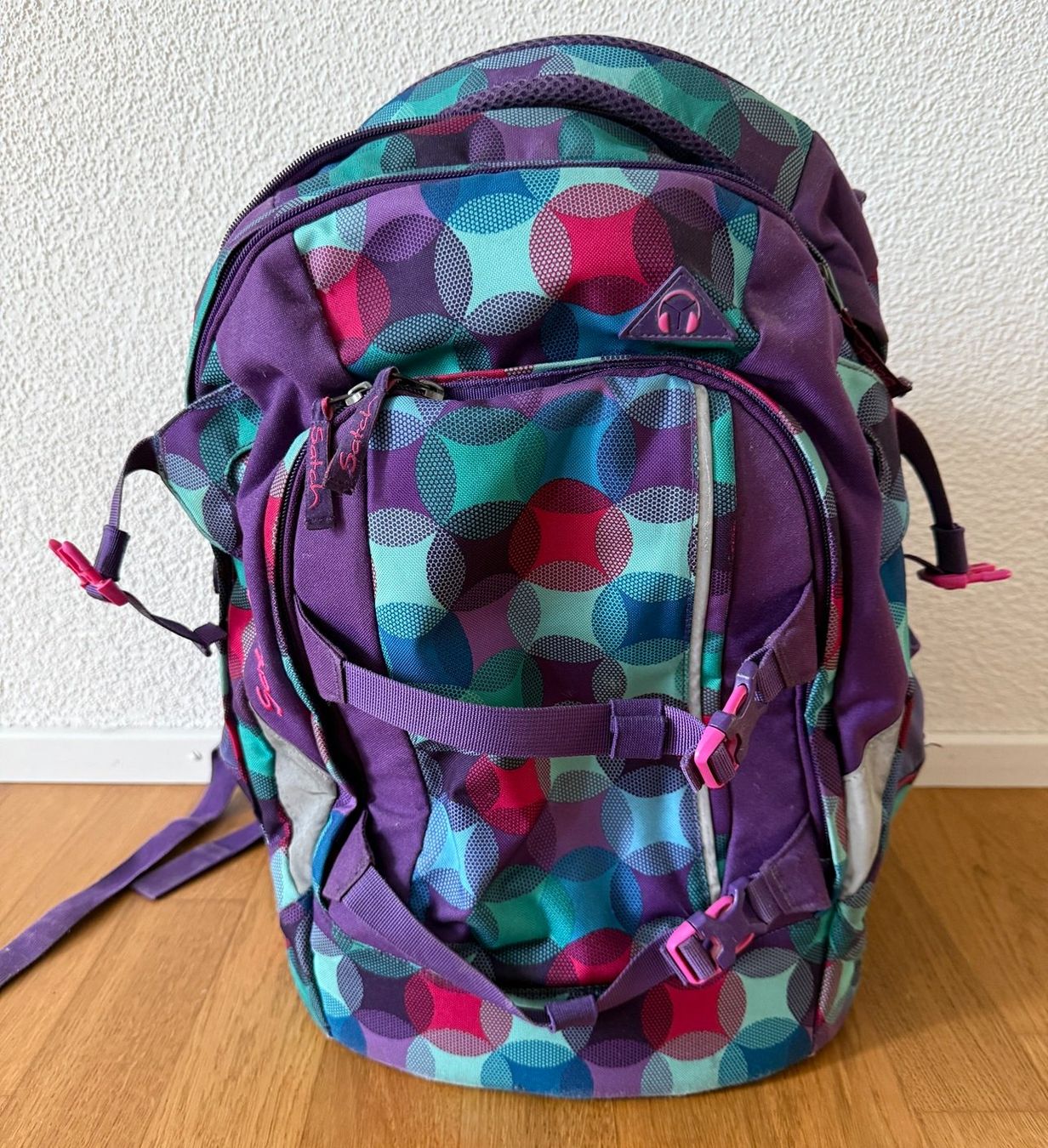 Satch Borse & Zaini: Satch Schulrucksack inkl. Etui – Usato da Luzern venduto da Dj_alexey
