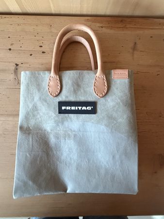 NEUE freitag sonny hender scheme! 