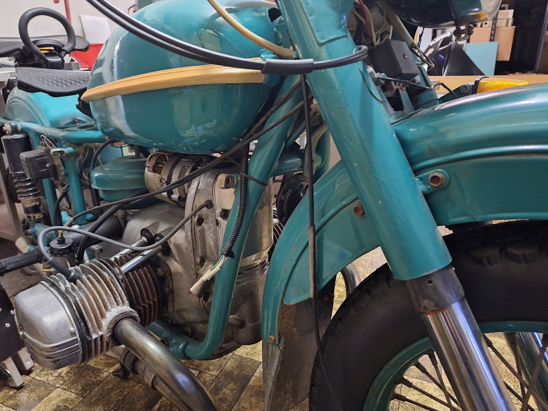 Ural Strada: Motorrad Ural M67 – Difettoso da Muri AG venduto da Hifi7 7