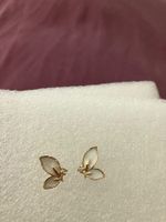 Elegante Schmetterlings Ohrstecker goldfarben mit weiss, neu
