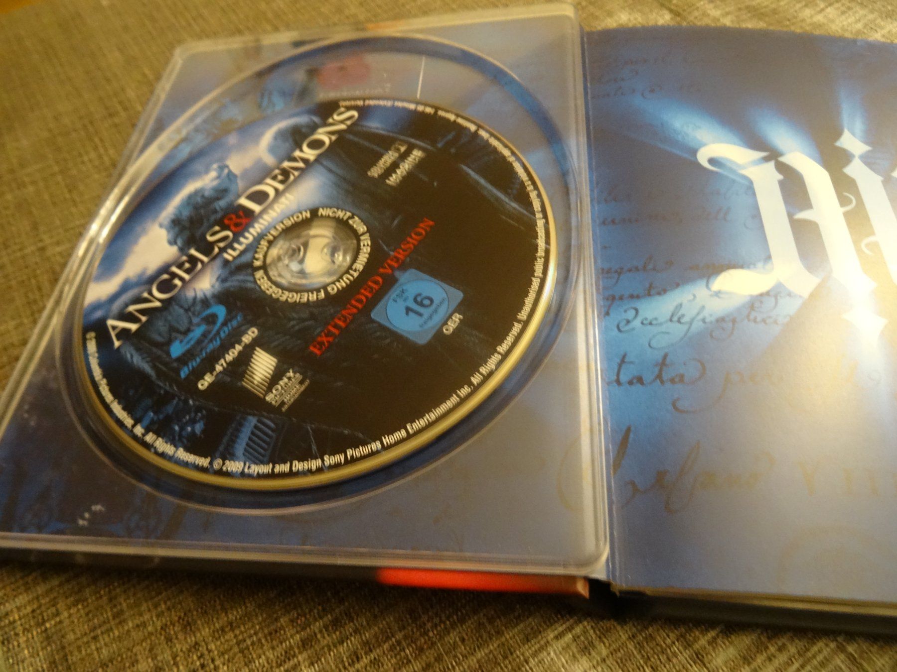 Tutti i DVDs: Illuminati Tom Hanks Blu-ray Extended Version – Usato da Olten venduto da Disc-Verkauf 1