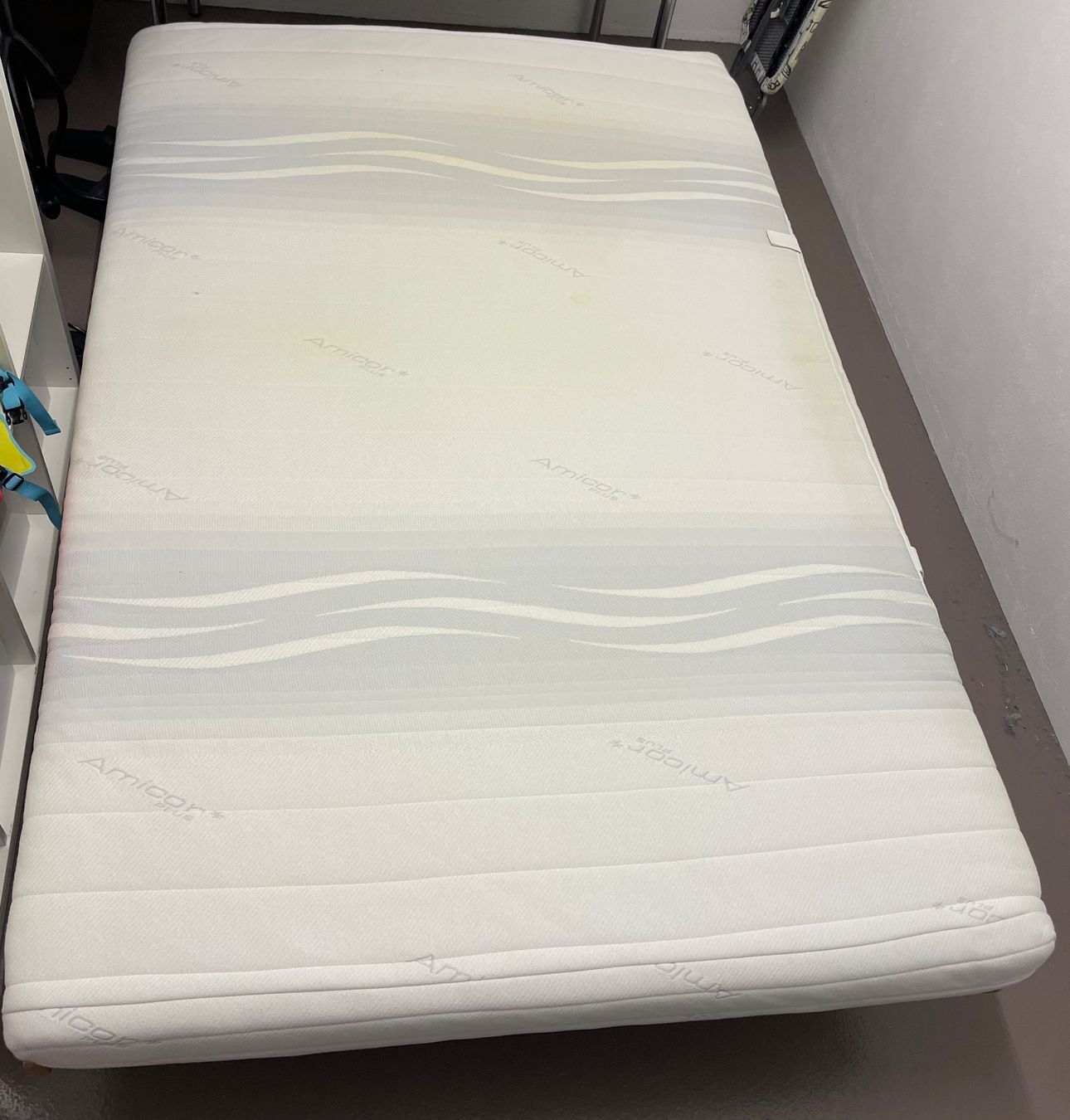 Letti: Schlichtes Doppelbett incl. Matratze – Usato da Zizers venduto da Ladina 3