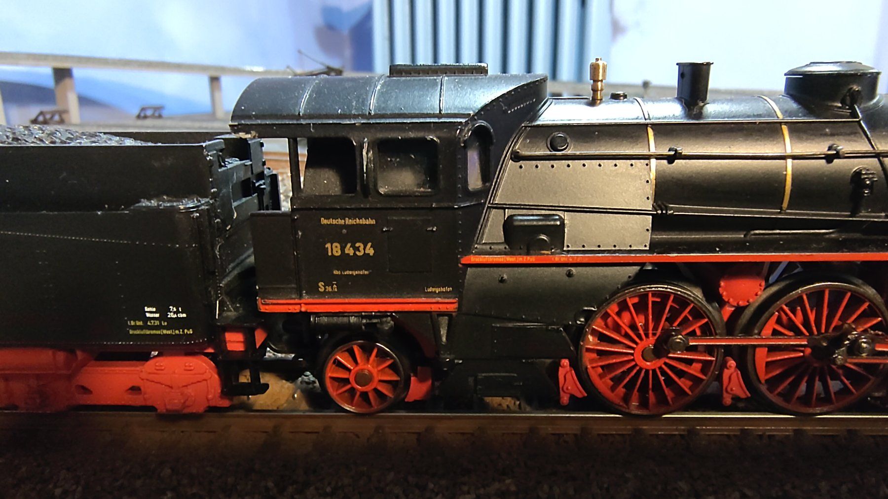 Märklin Modellini di ferrovie: Märklin 37187-02 DR S 3/6 18.4 – Usato da Bevaix venduto da matt_opp 1