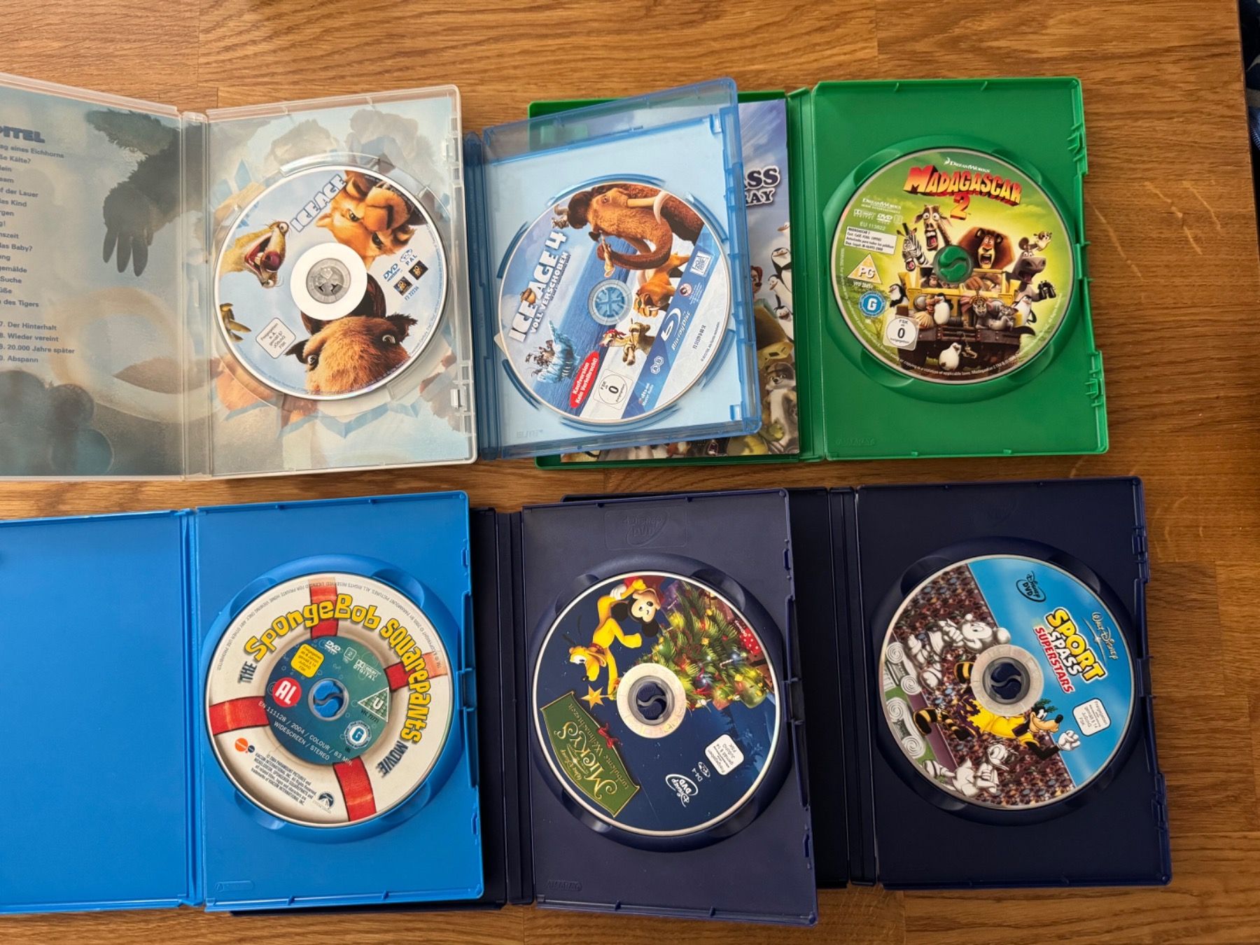 Tutti i DVDs: Diverse Kinder Filme – Usato da kloten venduto da Sneki5 2