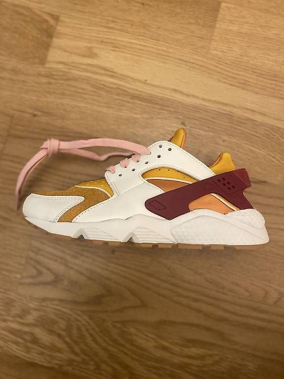 Scarpe da uomo: Nike Air Huarache Sai Rush Maroon Sunset – Usato da Zürich venduto da emi_9jp6 1