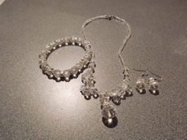 Schmuck-Set weiss, Kette, Armband, Ohr