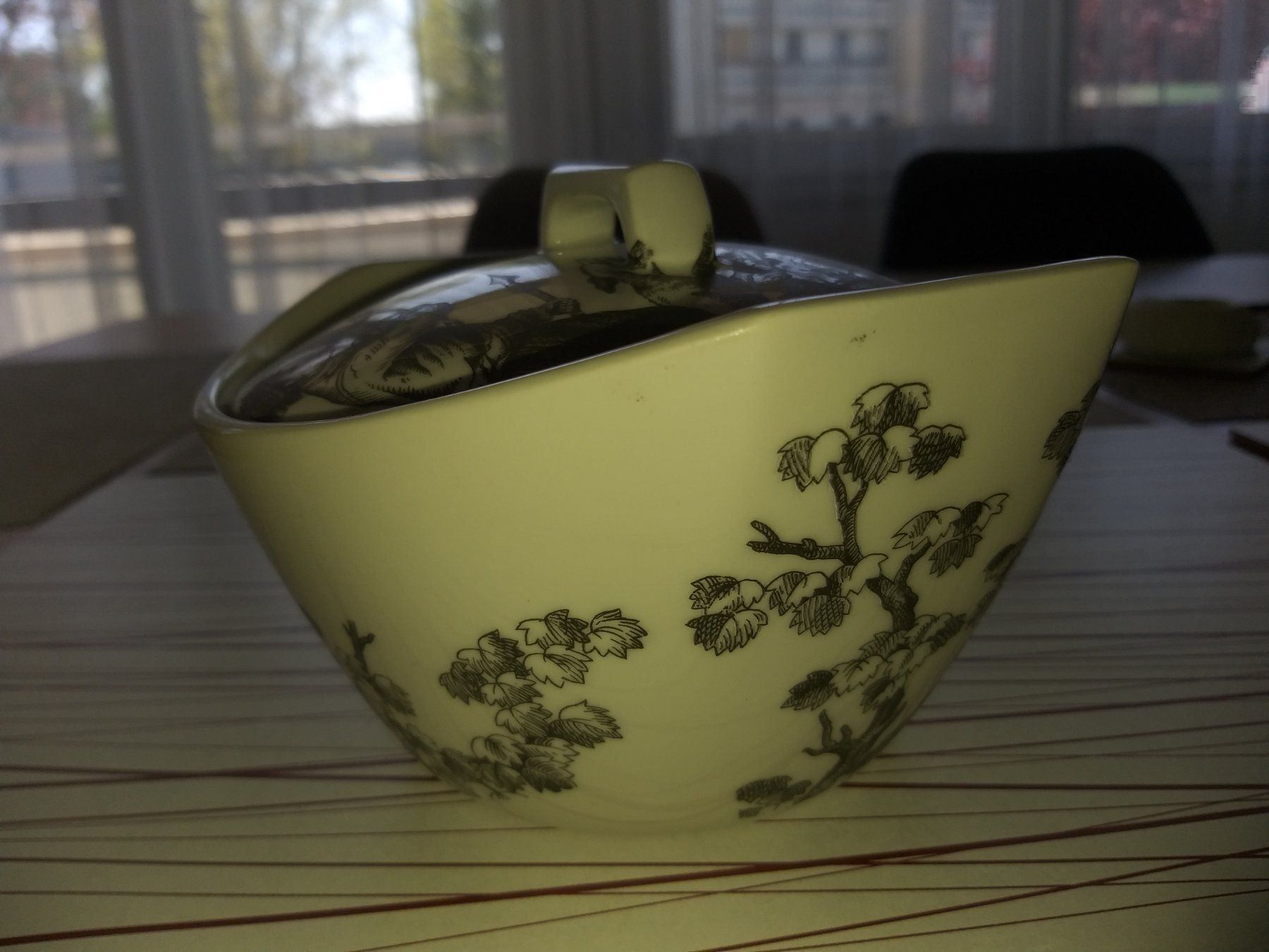 Coupes: Saucière-cassolette PORCELAINE DE PARIS – D'occasion à Cossonay-ville par Super-Price-Quality 4