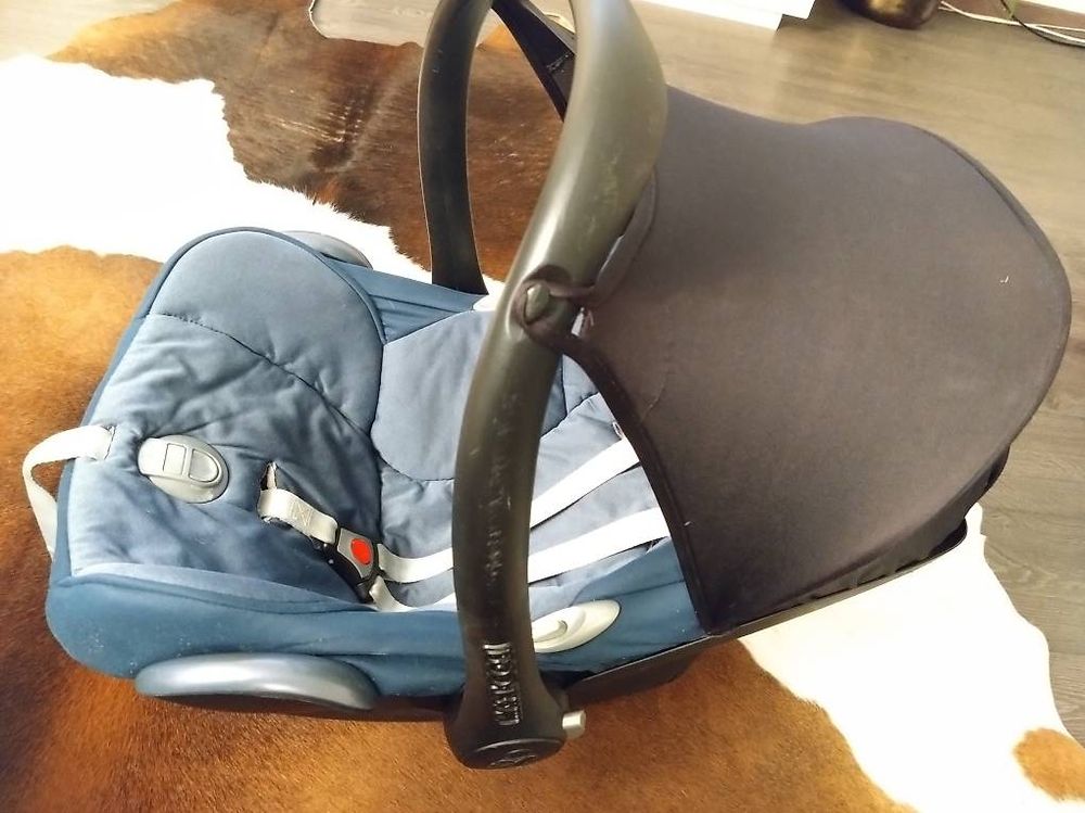 Maxi-Cosi Sièges auto: Maxi cosi - Baby car seat + isofix – D'occasion à Dietikon par tiagodll 2