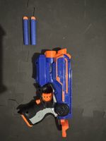 Nerf Pistole blau orange mit 2 Darts bespielt guter Zustand